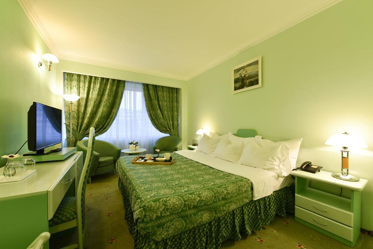 Hotel Belvedere Брэила Экстерьер фото
